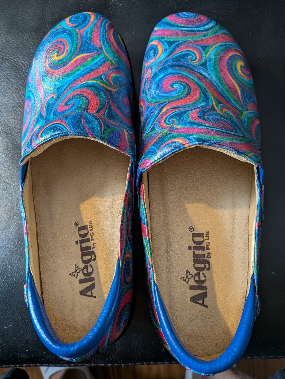 Like-New Alegria Comfort Loafers in Playful Blue and Multicolor Leather Print